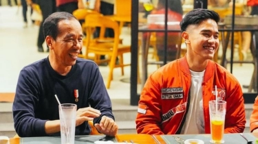 Kaesang Unggah Foto Bareng Ayah, Publik: Kakak Tertua, Ipar dan Paman Gak Diajak?