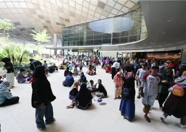 Manfaatkan Libur Panjang, Bandara Dhoho Kediri Jadi Destinasi Wisata Bagi Masyarakat