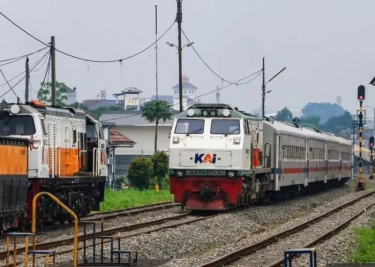 Manfaatkan Liburan Isra Miraj dan Imlek, 6 Kota ini menjadi Tujuan Favorit Masyarakat Menurut KAI Daop 8 Surabaya