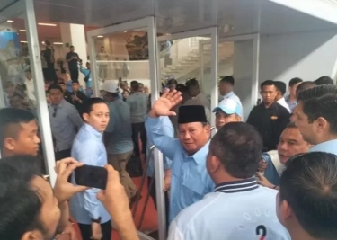 Capres Nomor Urut 2 Prabowo Subianto Hadiri Kampanye Akbar di Gelora Bung Karno