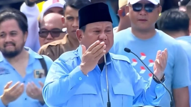 Pria Ini Beri Kado Seperangkat Kain Kafan Buat Prabowo Subianto, Gerindra Langsung Respons Begini