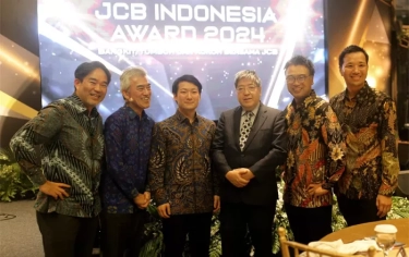 JCB Indonesia Berikan 22 Penghargaan di Ajang ‘JCB Indonesia Award 2024