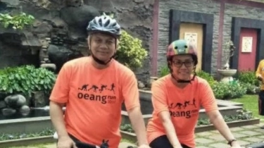 Sri Mulyani Langsung Jalan-Jalan ke Kebun Raya Bogor Usai Nyoblos, Foto Berdua Suami di Pohon Jodoh