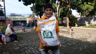 Bulog Salurkan Kembali Bantuan Pangan Beras Pasca Masa Tenang Pemilu