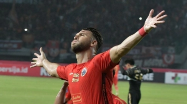 Lini Depan Persija Masih Bermasalah, Thomas Doll Belum Berani Garansi Duet Marko Simic - Gustavo Almeida