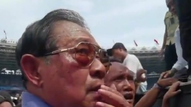 Muka SBY Memerah dan Keringat Bercucuran demi Prabowo, Takut Pepo Kena Heatstroke