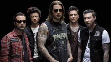 Lirik dan Terjemahan Lagu Nightmare - Avenged Sevenfold: Your Tragic Fate is Looking so Clear