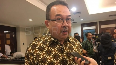 Jeffrie Geovanie Heran Rhenald Kasali Selalu Ngenyek PSI: Dosa Apa Saya Sama Dia