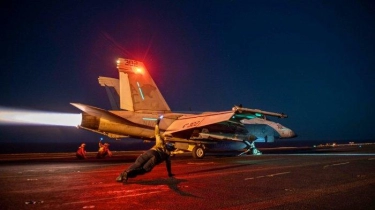 Pentagon: AS dan Inggris Bombardir Yaman, Incar 18 Sasaran Houthi