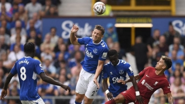 Banding Diterima, Hukuman Pengurangan Poin Everton Dipangkas