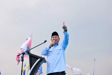 Presiden Sematkan Pangkat Kehormatan, Prabowo Resmi Sandang Jenderal Bintang 4