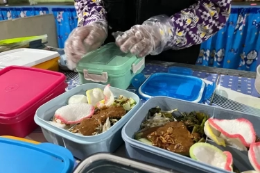 Intip Menu Simulasi Program Makan Siang Gratis di Tangerang, Ada Nasi Ayam hingga Siomay