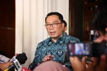 Ridwan Kamil Sindir Sahroni, Nanti Mau Dikirimin produk Skincare