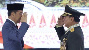 Jokowi Bantah Anggapan Pemberian Pangkat Jenderal Kehormatan untuk Prabowo Cuma Transaksi Politik
