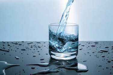 Catata! 5 Waktu Paling Efektif untuk Menghidrasi Tubuh, Optimalkan Kesehatan dengan Minum Air Mineral di Waktu yang Tepat!