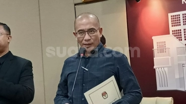 Netizen Soroti Ketua KPU Hasyim Asyari Tahan Kantuk saat Sidang Etik DKPP: Ngopi Dulu Napa!