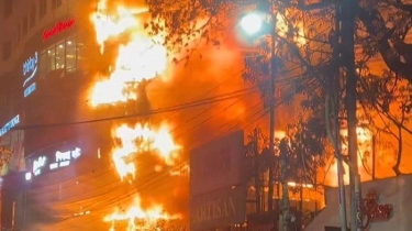 Kebakaran Mal di Bangladesh Tewaskan 44 Orang, Kebocoran Gas jadi Dugaan Awal