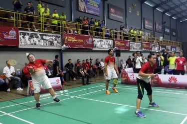 PBSI Apresiasi Konsep Badminton Tiga Lawan Tiga