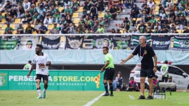 Risto Vidakovic Sayangkan PSS Sleman Kemasukan Gol Cepat Persebaya