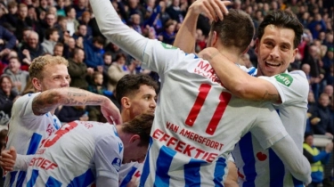 Thom Haye Starter, SC Heerenveen Berhasil Kalahkan Zwolle Tanpa Ampun