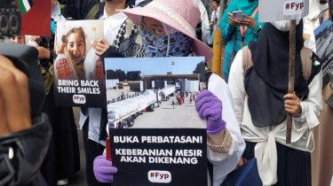 Gelar Aksi Solidaritas, Massa Desak Mesir Buka Perbatasan Rafah Cegah Bencana Kelaparan di Palestina