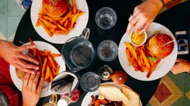 Pakar Gizi Ungkap Risiko Kesehatan Jika Rutin Konsumsi Makanan Ultra Proses