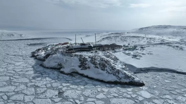 Ilmuwan Tiongkok Berencana Bor Danau Beku di Antartika Hingga Kedalaman 3.500 km, Cari Apa?