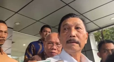 Luhut Bakal 'Jewer' Instansi yang Akali Barang Impor jadi Seolah Produk Dalam Negeri