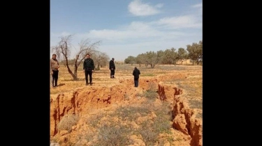 Fenomena Aneh di Libya, Muncul Retakan Tanah Misterius, Ukuran Besar di Al-Subaia, Ini Foto-fotonya