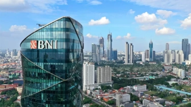 Dorong Keuangan Berkelanjutan, BNI Raih Tiga Penghargaan ESG