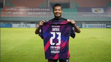 2 Fakta Hamka Hamzah Ingin Comeback Main Demi Bantu RANS Nusantara FC