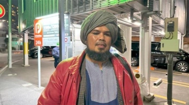 Dakwah Ustaz Derry Sulaiman di Tokyo Buat Pria Jepang Ucap Syahadat