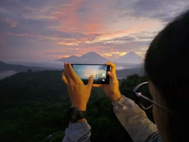 Bikin Konten Sinematik Ala Profesional dengan Mudah Lewat HP, Gampang Banget