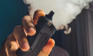 Vape dan Rokok Memiliki Kandungan yang Sama Berbahayanya, Ini Kata Ahli