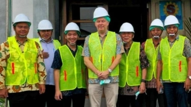 Dubes Kanada HE Jess Dutton Kunjungi Pabrik Pembuatan Garam Beryodium di Surabaya