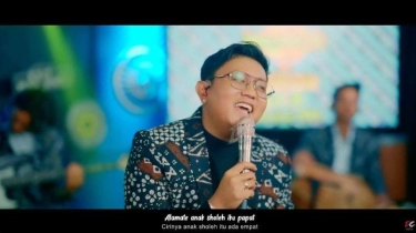 Lirik Lagu dan Terjemahan Alamate Anak Sholeh - Denny Caknan: Alamate Anak Sholeh Iku Papat