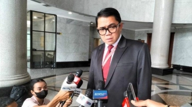 Terancam Gagal ke Senayan, Politisi PDIP Arteria Dahlan Singgung Pemindahan Nomor Urut Caleg