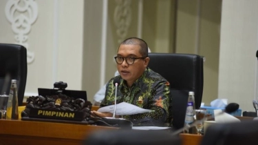 Tertawa Pimpinan Baleg DPR usai Sukabumi Diusulkan Masuk Wilayah Aglomerasi dalam RUU DKJ