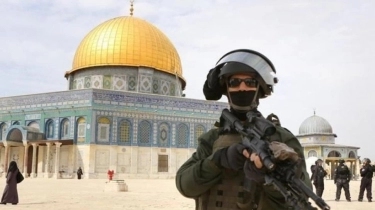 Israel Kembali Lakukan Provokasi, Pasang Besi Penghalang di Gerbang Masuk Masjid Al Aqsa