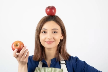 Makan Apel Setiap Hari Bisa Membuat Tubuh Lebih Sehat, Simak 10 Manfaat Apel untuk Menghindari Berbagai Penyakit