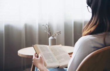 5 Manfaat Membaca Buku, Bentuk Peningkatan Literasi Sekaligus Ketajaman Berpikir Kritis Serta Menambah Wawasan