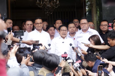 Kumpulkan Bukti-Bukti Kecurangan, Tim Amin Buka Opsi Bawa Hasil Pilpres ke MK