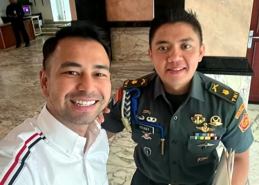 Belum Bertugas sebagai Wadanyonif, Mayor Teddy Masih Dampingi Prabowo di Rumah Kertanegara