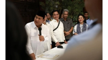 Senyum Penuh Arti Titiek Soeharto saat Prabowo Sampaikan Pidato Kemenangan: Tulus Banget Senyumnya