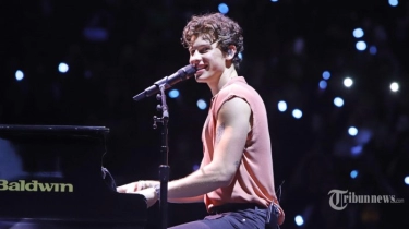 Terjemahan Lirik Lagu When You're Gone - Shawn Mendes: So, I'm Just Tryna Hold On