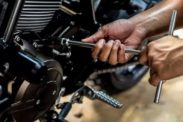 Bikers Wajib Tahu, Ini Manfaat Service Tunggangan Kesayangan di Bengkel Resmi
