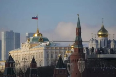 Putin Berbelasungkawa Terhadap Korban Serangan Teroris di Teater Dekat Moskow