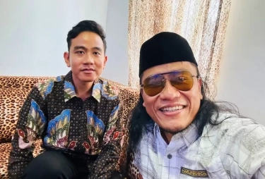 Gibran Datangi Ponpes Ora Aji, Gus Miftah Sebut Minta Doa Restu