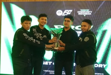 Rayakan Juara di Tiongkok, FC Mobile Indonesia Gelar Bukber dan Berbagi Bersama Anak Panti Asuhan