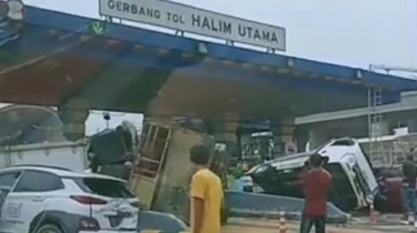 Dugaan Awal Biang Kerok Kecelakaan Beruntun di Gerbang Tol Halim, Sopir Truk Ugal-ugalan